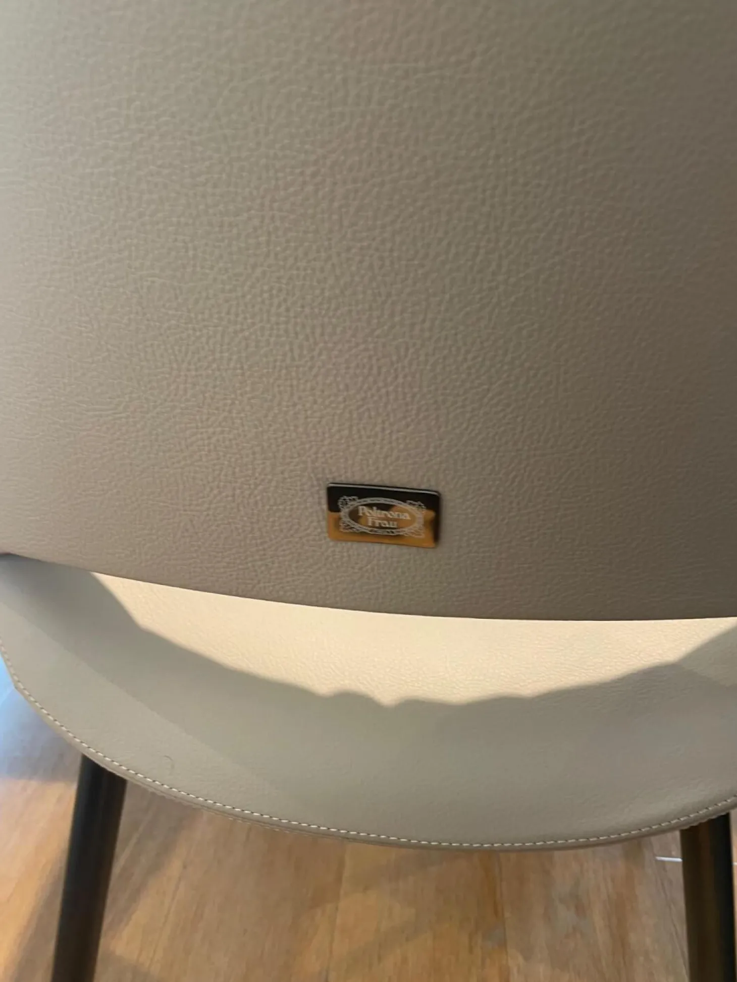 2er-Set Nice Leder 40 Cachemire Beige Füße Braun Lackiert