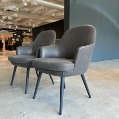 2er-Set Sessel 1376 10 Leder Vintage 1410 Cigar Braun Grau Füße Eiche Geflammt Geölt Mit Kunststoffgleitern