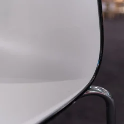 2er-Set Stühle Catifa 46 Schwarz Vierfussgestell Chrom mit Schale Zweifarbig PO00209 Schwarz/Weiß