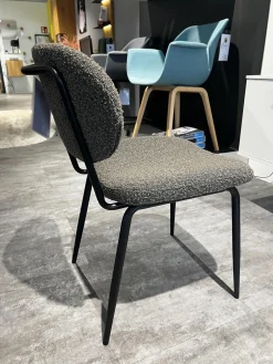 6er-Set Stuhl Bouc Stoff Ascot Mouse Grau Schwarz 4 Fuß Schwarz Pulverbeschichtet