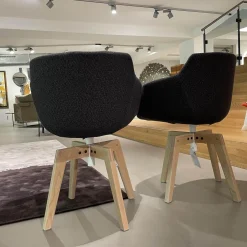 2er-Set Stuhl Flow Slim Stoff Sbiancato Tika mit vier Füßen in Bleicheiche