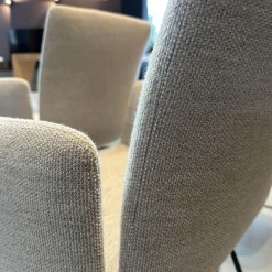 3er-Set Stuhl Jalis Stoff 8081 Muschel Grau Gestell Schwarz