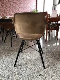 4er-Set Stuhl Jazz Leder 105 Kenia Brown Braun 4 Fußgestell Holz Schwarz Lackiert Mit Metallstreben