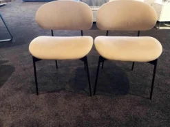 2er-Set Stuhl Luz Stoff Sahara Beige ohne Armlehne Gestell Schwarz