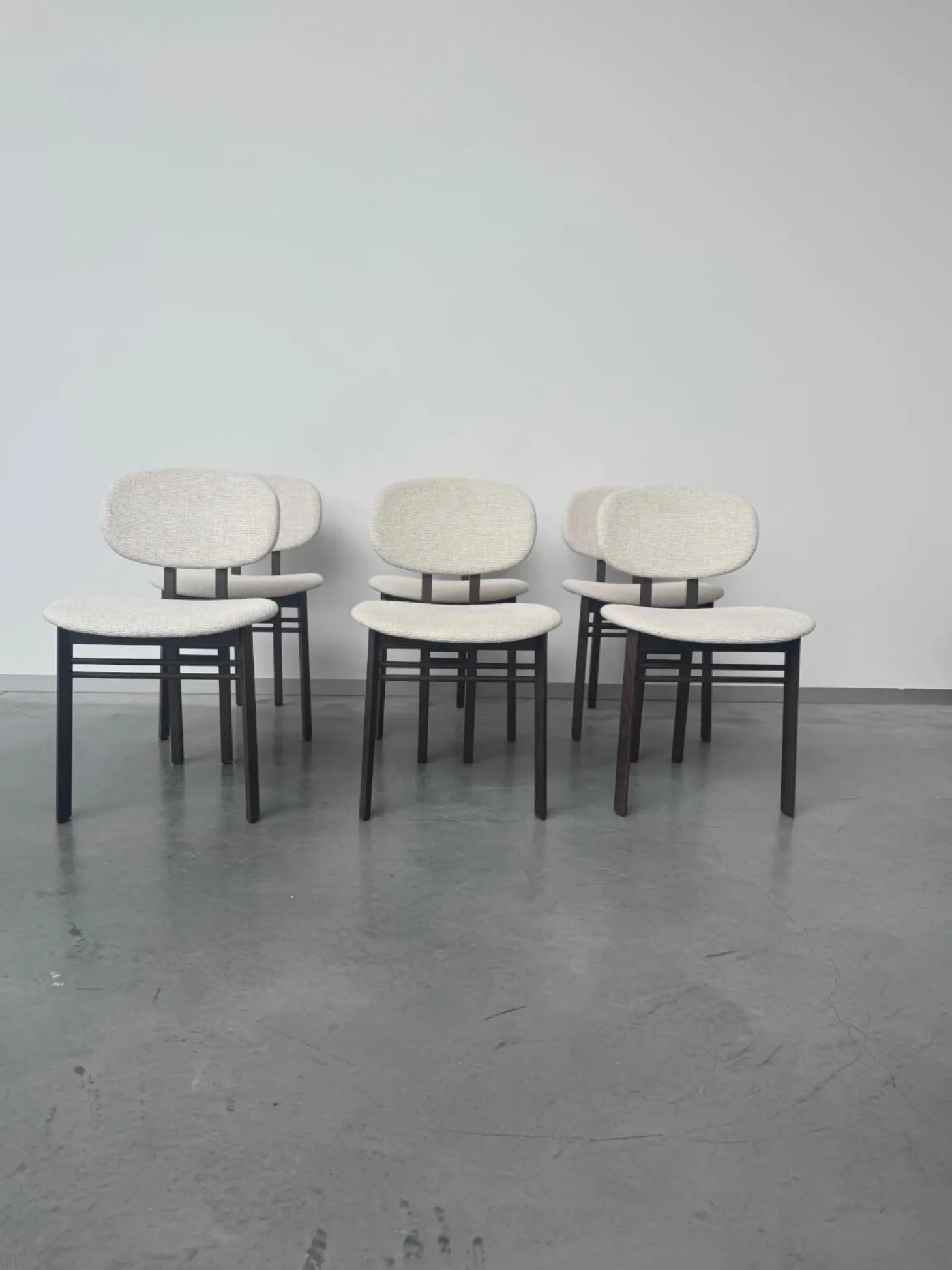 6er-Set Stuhl Med Stoff G Moss 04 R648 Beige Gestell Nussbaum Dunkel Gebeizt