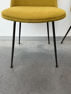 2er-Set Stuhl Rely Stoff Tube Base Hot Madison 528 Gelb Gestell Aluminium Bronze Schwarz Mit Plastikgleitern