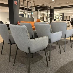 6er-Stuhlset K-Stu 655 + RSA-Stu 655 Koprus In Leder 38.101 Steingrau Rückenschale In Stoff 28.101 Signalgrau/Taubenblau Meliert Gestell Vierfuß Rundrohr Stahl Glatt Pulverbeschichtet Seidenmatt Umbragrau