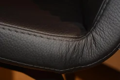 Essgruppe 812 Verkehrsschwarz Mit Stühlen 732 Leder 1 Nero