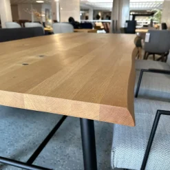 Essgruppe Berck Anise Aster Brown Eiche Astig Geölt Leder Twilight Anthrazit Gestell Lack Verkehrsschwarz