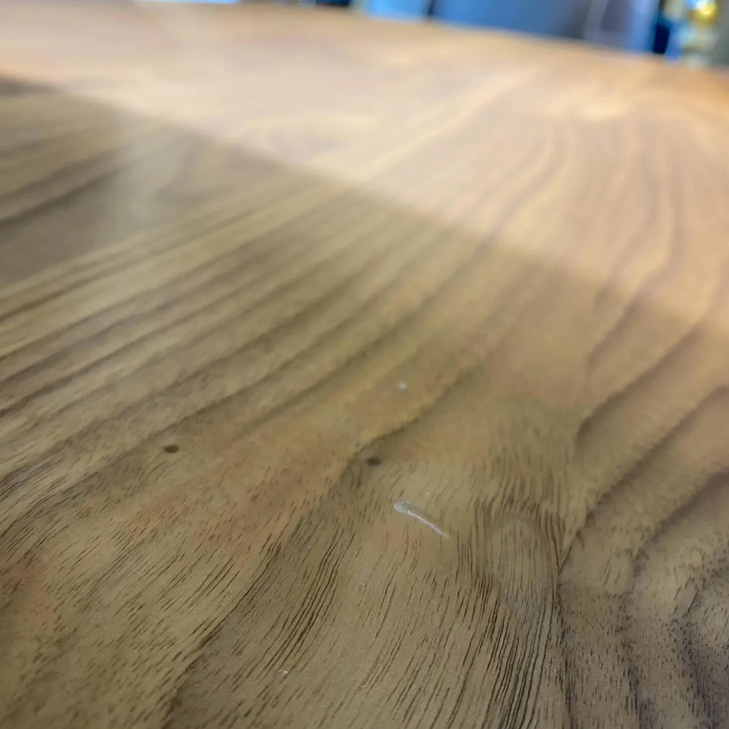 Essgruppe ET524 Kaia Tisch Nussbaum Natur mit 6 Stühle