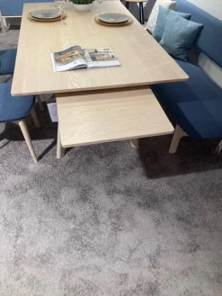 Essgruppe Juna Esche Gebürstet Weiß-Geölt Tisch Stühle Bank