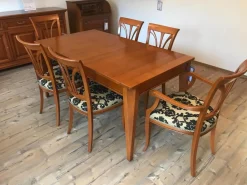 Essgruppe Tisch 3282 Kirschbaumfarbig Antik Mit Auszug Inklusive 6 Stühlen Milano Kirschbaumfarbig Antik Sitzbezug Stoff S3021 Musterung Beige Schwarz