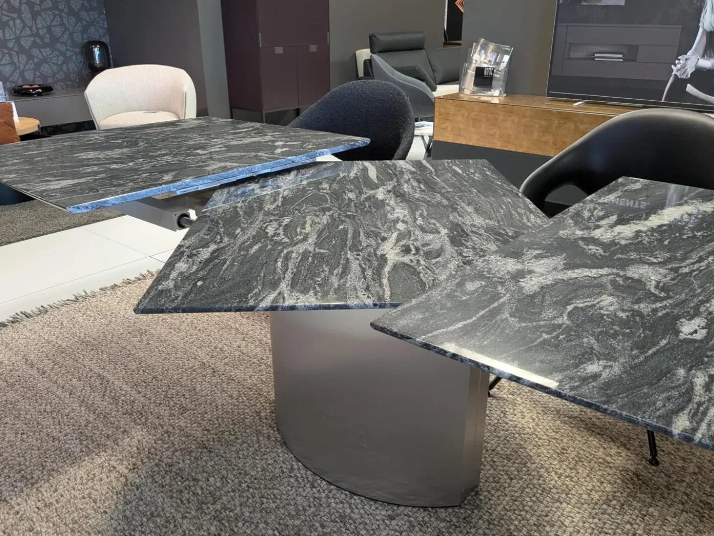 Esstisch 1224 Adler II Paradiso Aktion Steinplatte Fuß Edelstahl Poliert mit Auszug