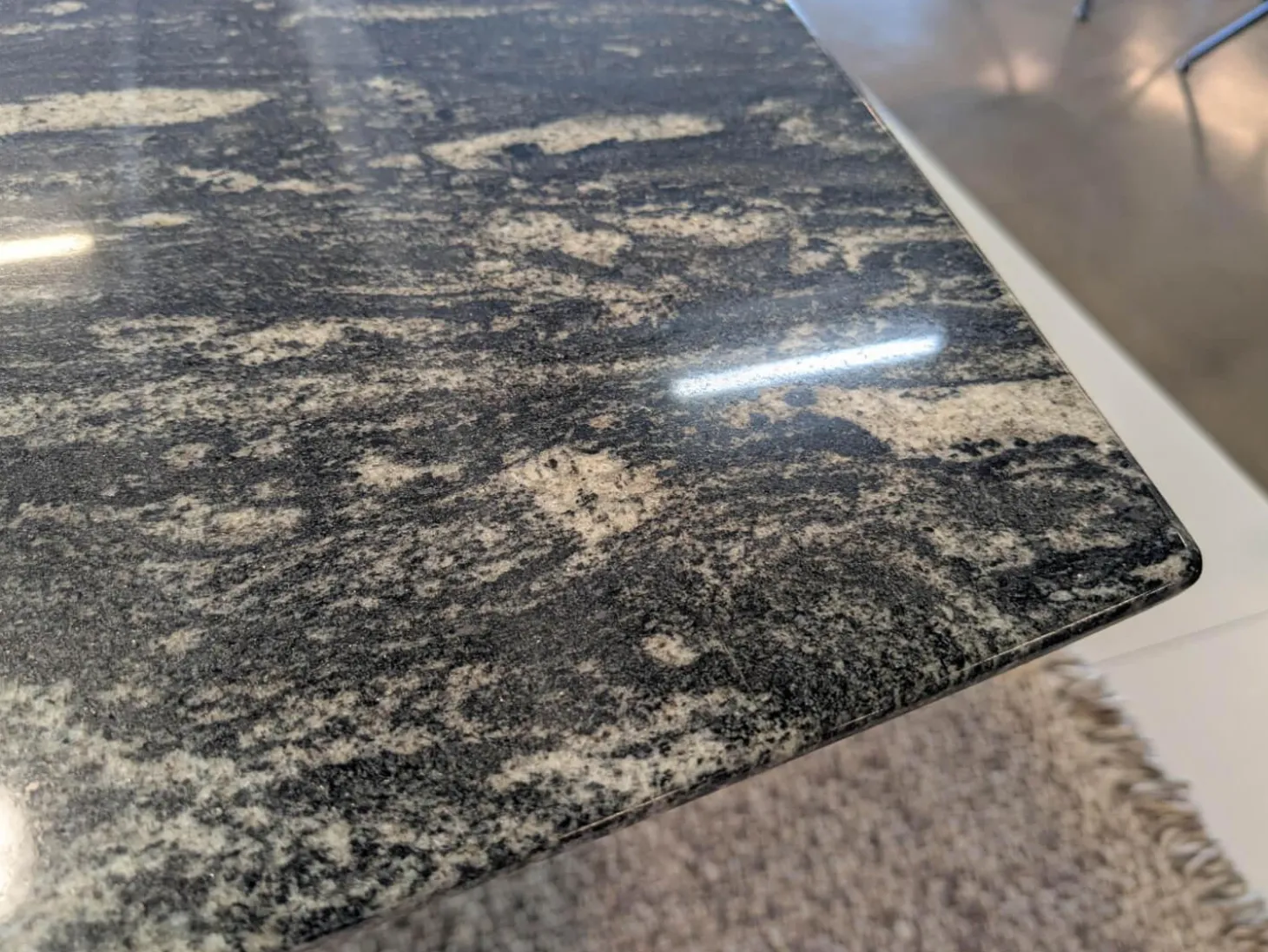 Esstisch 1224 Adler II Paradiso Aktion Steinplatte Fuß Edelstahl Poliert mit Auszug