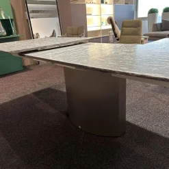 Esstisch 1224 Adler II Stein Bootsförmig PG 2 Grigio Beola Sockel Edelstahl Oval Tischplatte Ausziehbar