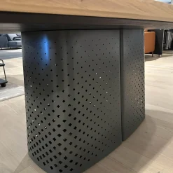 Esstisch 929-212 In Massivholz Eiche Geölt Gestell In Stahl Glatt Lackiert Umbragrau