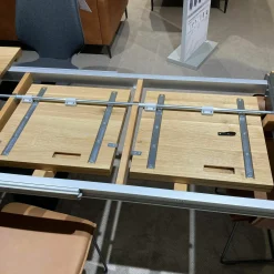 Esstisch 3110.1.2.220.1 Platte Astige Eiche Gestell Rohstahl Schwarz Mit 2 Klappeinlagen