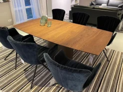 Esstisch Adler 1224 Platte Amerikanischer Nussbaum Natur Gewachst Sockel Oval Bronze Mit Auszug Und Rollen