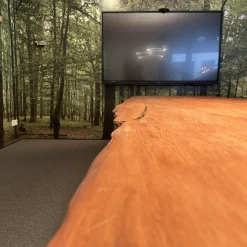 Esstisch Auckland Platte Holz Kauri Oberfläche Geschliffen Gestell Natureisen Geölt Schwarz