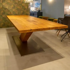 Esstisch Balance Wildeiche Massiv Fußplatte Edelstahl