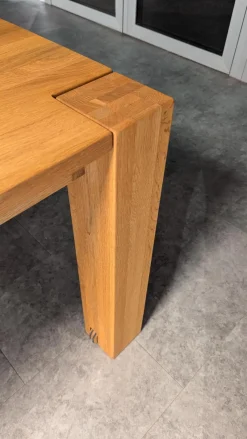 Esstisch Diego Wildeiche Massiv Geölt Mit Butterfly Kalppeinlage