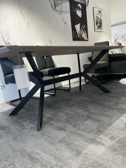 Esstisch Eldur Platte Bambus 75 Cloud Gestell Boomerang Metall Schwarz Pulverbeschichtet