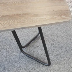 Esstisch Erik Typ 4750 Platte Astige Eiche Geräuchert Gestell Metall Rundrohr Schwarz