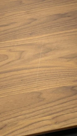 Esstisch ET524 200 Platte Nussbaum Natur Geplankt Lackiert Gestell Schwarz Lackiert Mit Auszug Ohne Stühle