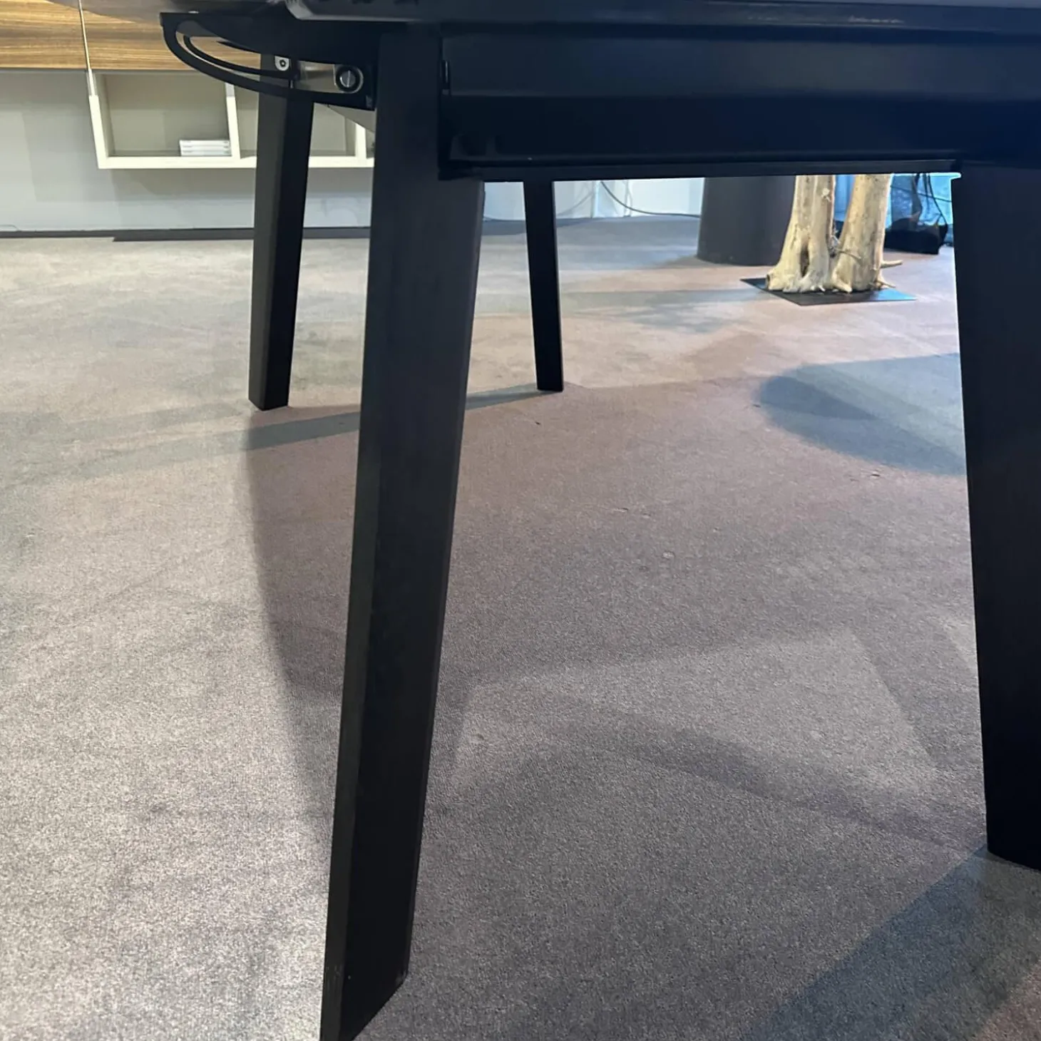 Esstisch Fontana Stein Grafit Brown Grau Gestell Mooreiche Gebeizt Lackiert Schwarz