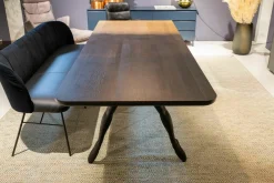 Esstisch In punta di piedi Eiche Natur Eiche Dunkel