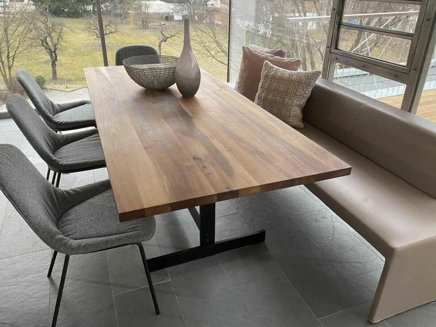 Esstisch Kazimir Europäischer Nussbaum Geölt