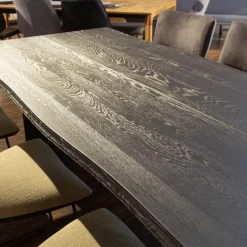 Esstisch Kilva Platte Kernesche Gebürstet Anthrazit Gebeizt Mittig Fuge Mit Baumkanenprofil Gestell Holz Anthrazit Ohne Stühle