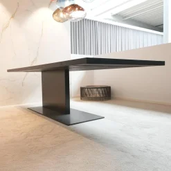 Esstisch Liam Iron Platte Eiche Schwarz Pigmentiert Gestell Edelstahl Asche Grau Matt