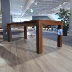 Esstisch Lyss Nussbaum Massiv Rustikal Geölt Ausklappbar Ohne Stühle