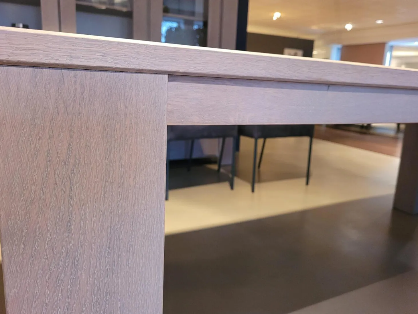 Esstisch Markant Eiche Massiv Silver Grey Matt Lackiert