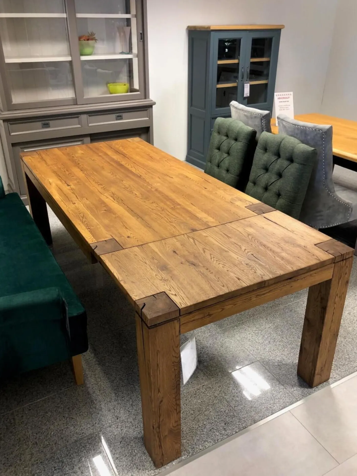 Esstisch Modell Vanessa Wildeiche Vollmassiv Cognac Geölt