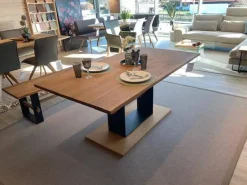 Esstisch Pato Tischplatte Wildeiche Massiv Geölt Gestell Metall Schwarz Pukverbeschichtet Bodenplatte Echtholz Furniert Ohne Bank Stühle Sowie Dekoration