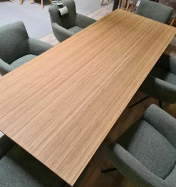 Esstisch Phoenix Bambus Farbe Eiche Bianco Geölt Gestell Metall Schwarz Pulverbeschichtet