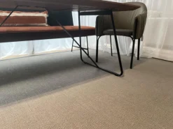 Esstisch Rheda Platte Nussbaum Natur Geölt Gestell Metall Schwarz Pulverbeschichtet