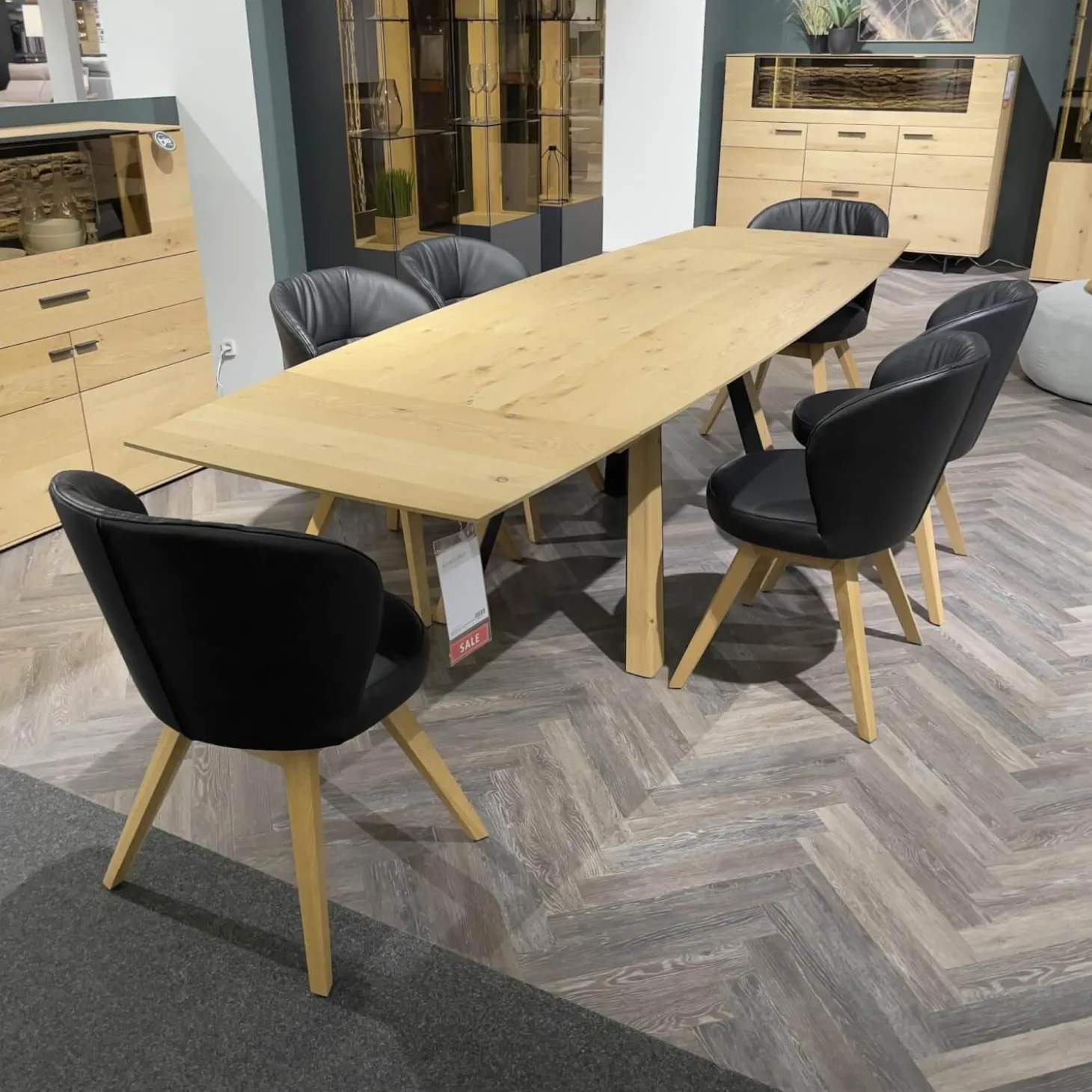 Esstisch Runa 8410 Kerneiche Natur Massiv Oberfläche Gebürstet Inklusive Kopfauszüge Ohne Stühle