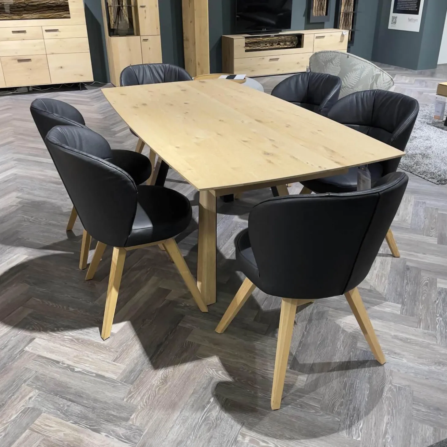 Esstisch Runa 8410 Kerneiche Natur Massiv Oberfläche Gebürstet Inklusive Kopfauszüge Ohne Stühle