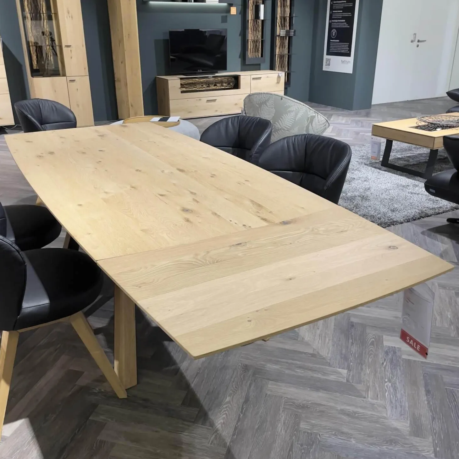 Esstisch Runa 8410 Kerneiche Natur Massiv Oberfläche Gebürstet Inklusive Kopfauszüge Ohne Stühle