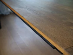 Esstisch S600 Eiche Geräuchert Natur Geölt Gestell RAL 9005 Tiefschwarz Pulverbeschichtet Ausziehbar