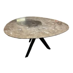 Esstisch Tripole 1540 Platte Kalkstein Oriental Brown Anthrazit Braun Gestell Mooreiche Massiv