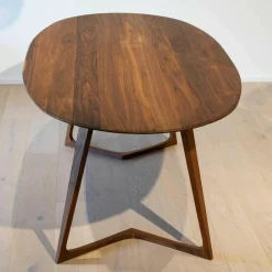 Esstisch Twist Amerikanischer Nussbaum Massiv