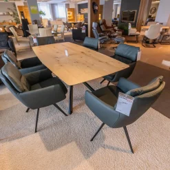 Esstisch WK 852 3 Wildeiche Bianco Geölt Kreuzfuß Gedreht Pulverbeschichtet Schwarz