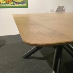 Esstisch WK852 Wildeiche Massiv Geölt Gestell Kreuzfuß Metall Schwarz