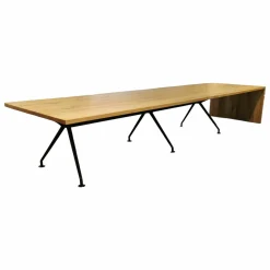 Esstisch W-Table Vollholz Eiche Geölt Tischbeine Aluminium Schwarz Pulverbeschichtet