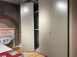 Falltürenkleiderschrank Collect Plus Lack M37 Manor Grün Braun Ledergriff Schwarz Inklusive Innenbeleuchtung