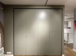 Falltürenkleiderschrank Collect Plus Lack M37 Manor Grün Braun Ledergriff Schwarz Inklusive Innenbeleuchtung